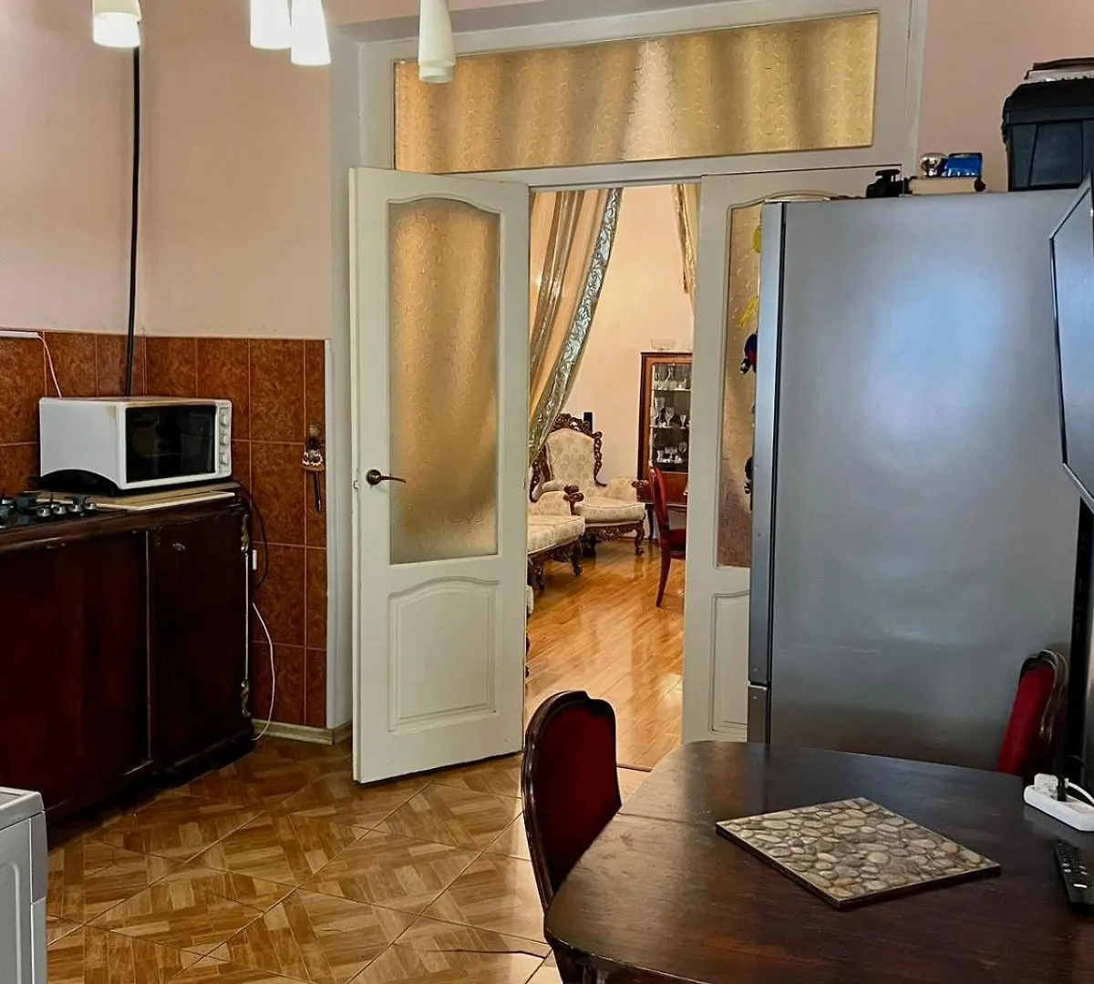 דירות טביליסי Umpat House